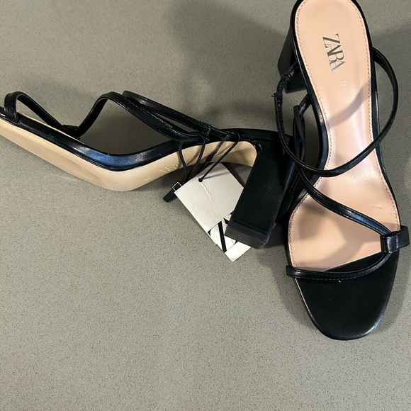 Zara heels - Picture 3 of 5